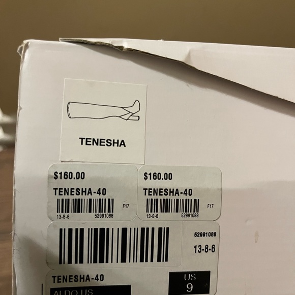 Boot - Picture 11 of 13